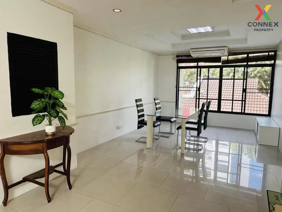 For Rent Townhouse/Townhome  , Moo Baan Chicha Castle , MRT-Phetc 3