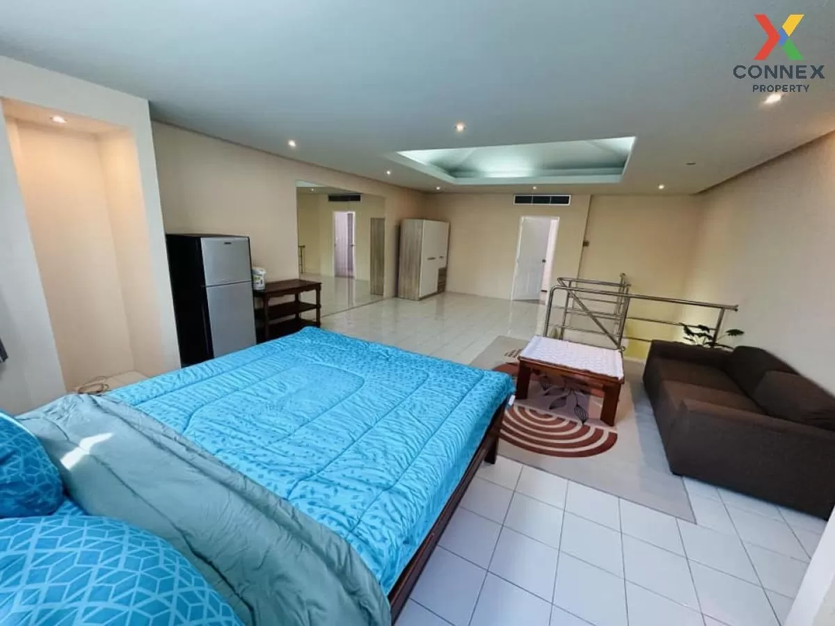 For Rent Townhouse/Townhome  , Moo Baan Chicha Castle , MRT-Phetc