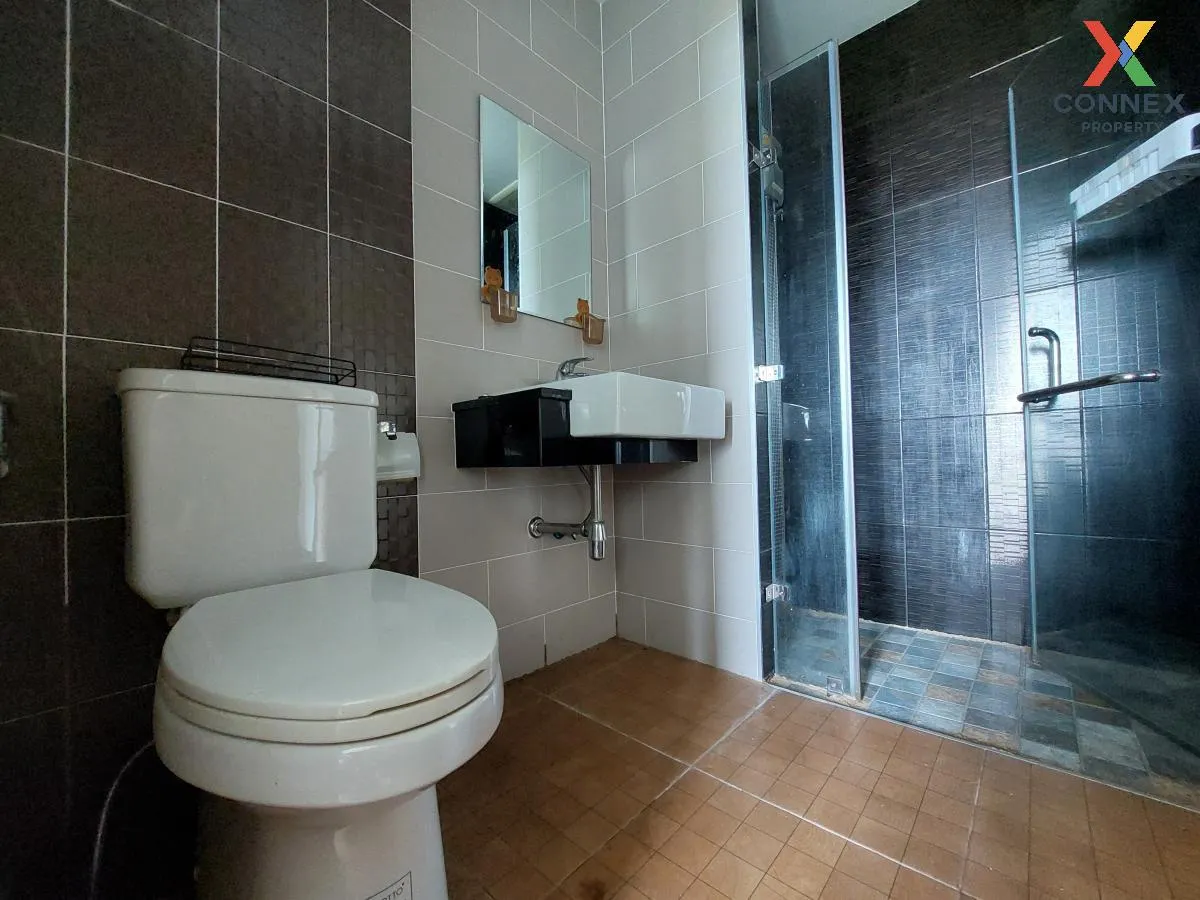 For Sale Condo , The Royal Hill Sammuk Condominium , Saen Suk , M