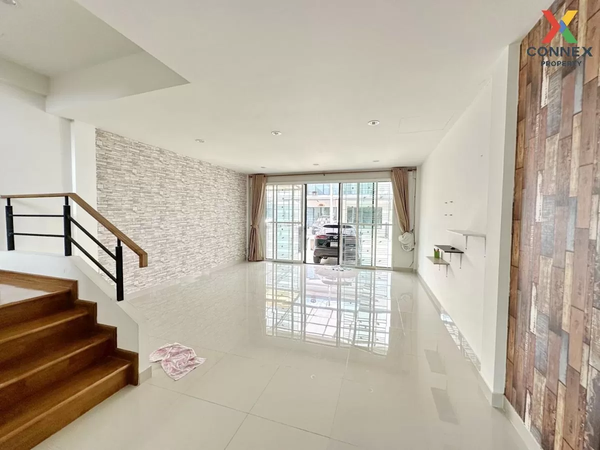 For Sale Piamsuk, Bang Chang, Sam Phran , Bang Chang , Sam Phran  For Sale Piamsuk, Bang Chang, Sam Phran , Bang Chang , Sam Phran