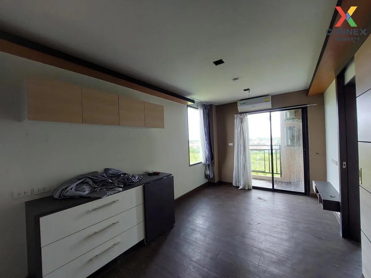 For Sale Condo , The Royal Hill Sammuk Condominium , Saen Suk , M 1