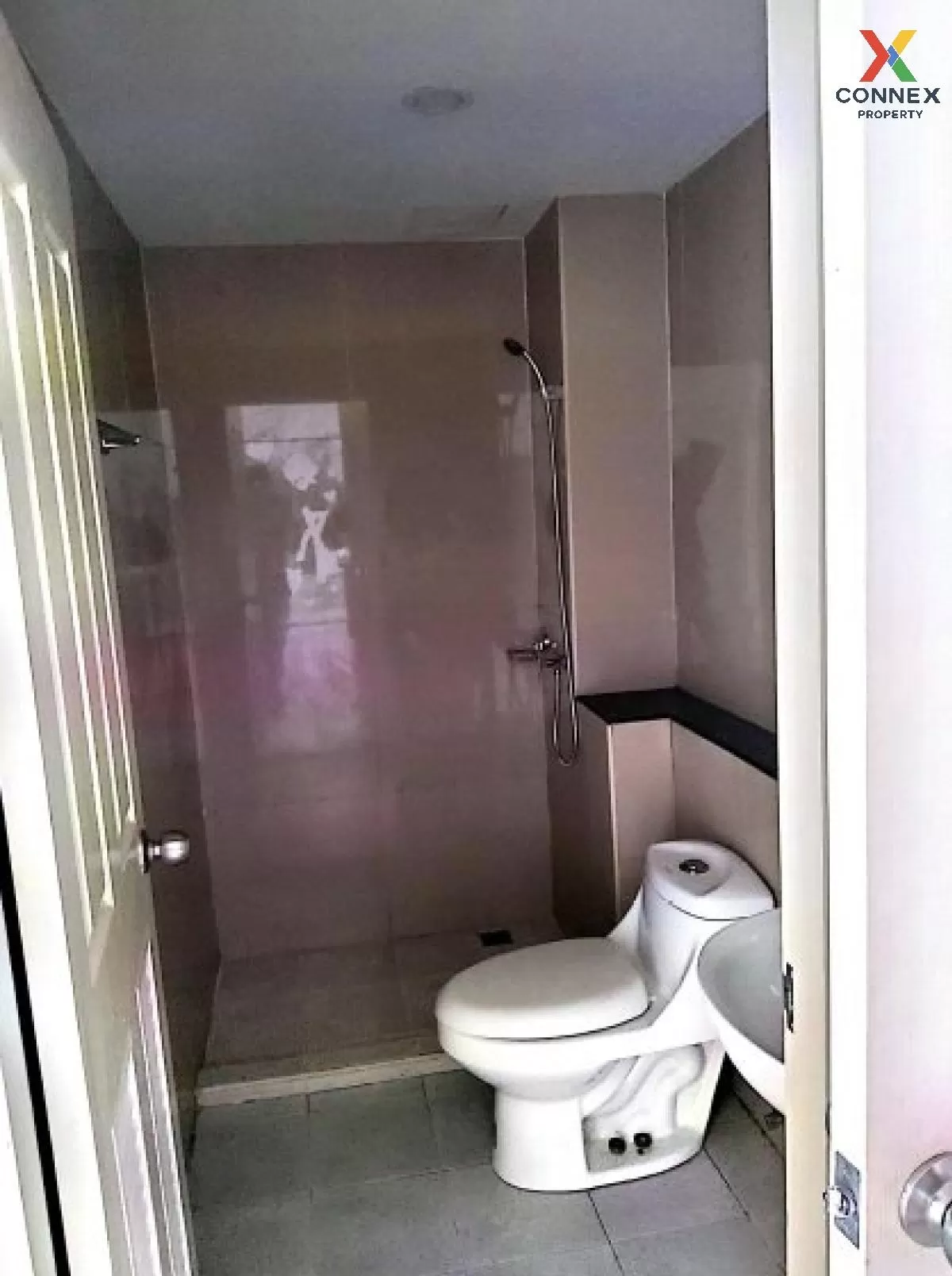 ขายคอนโด  เดอะ รอยัล ฮิลล์ สามมุข คอนโดมิเนียม แสนสุข เมืองชลบุรี 4