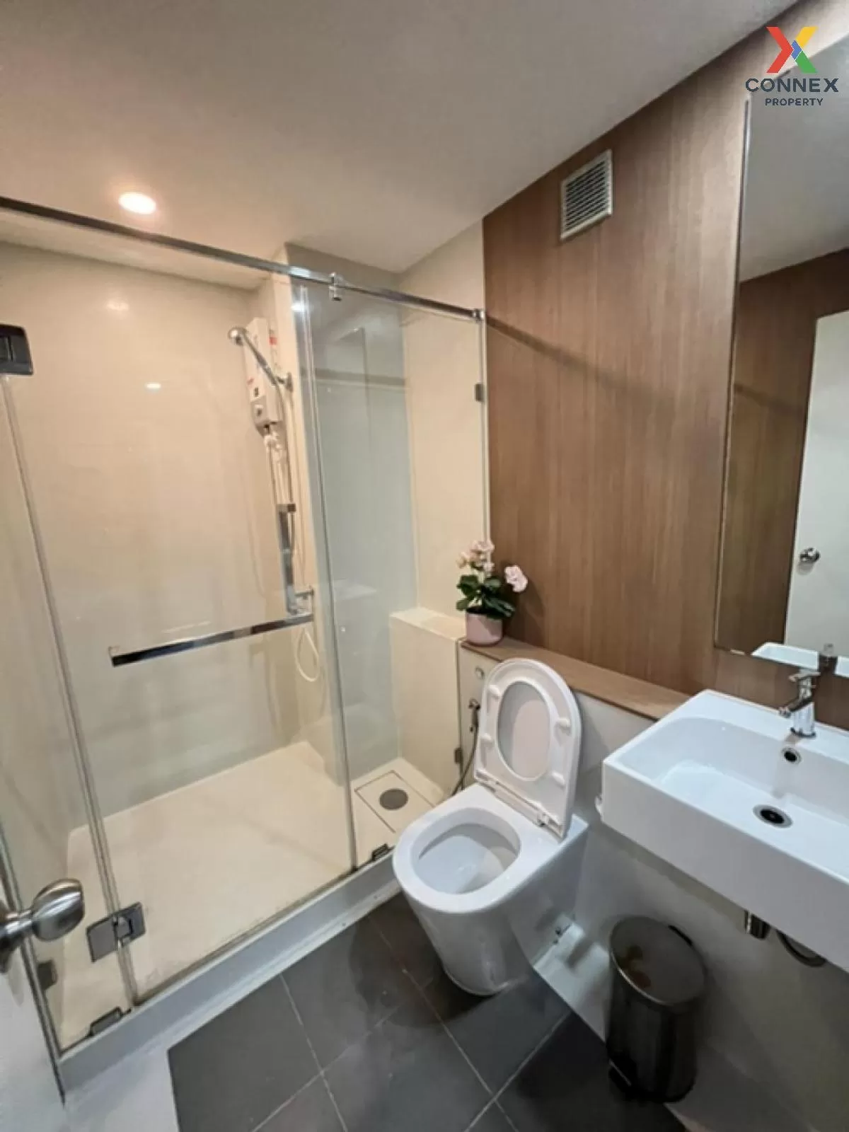 For Rent Condo , Blossom Condo @ Sathorn Charoenrat , BTS-Surasak