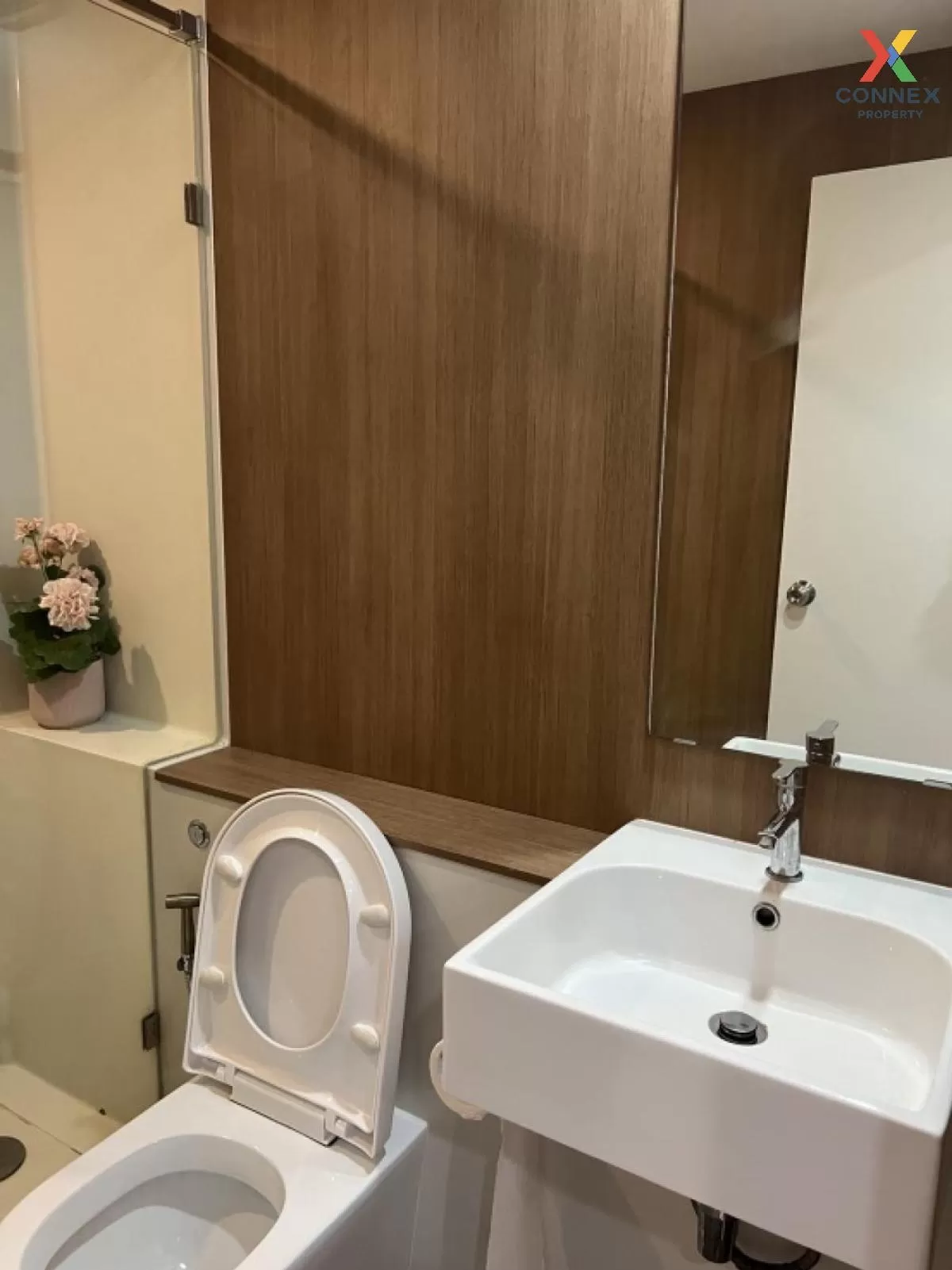 For Rent Condo , Blossom Condo @ Sathorn Charoenrat , BTS-Surasak