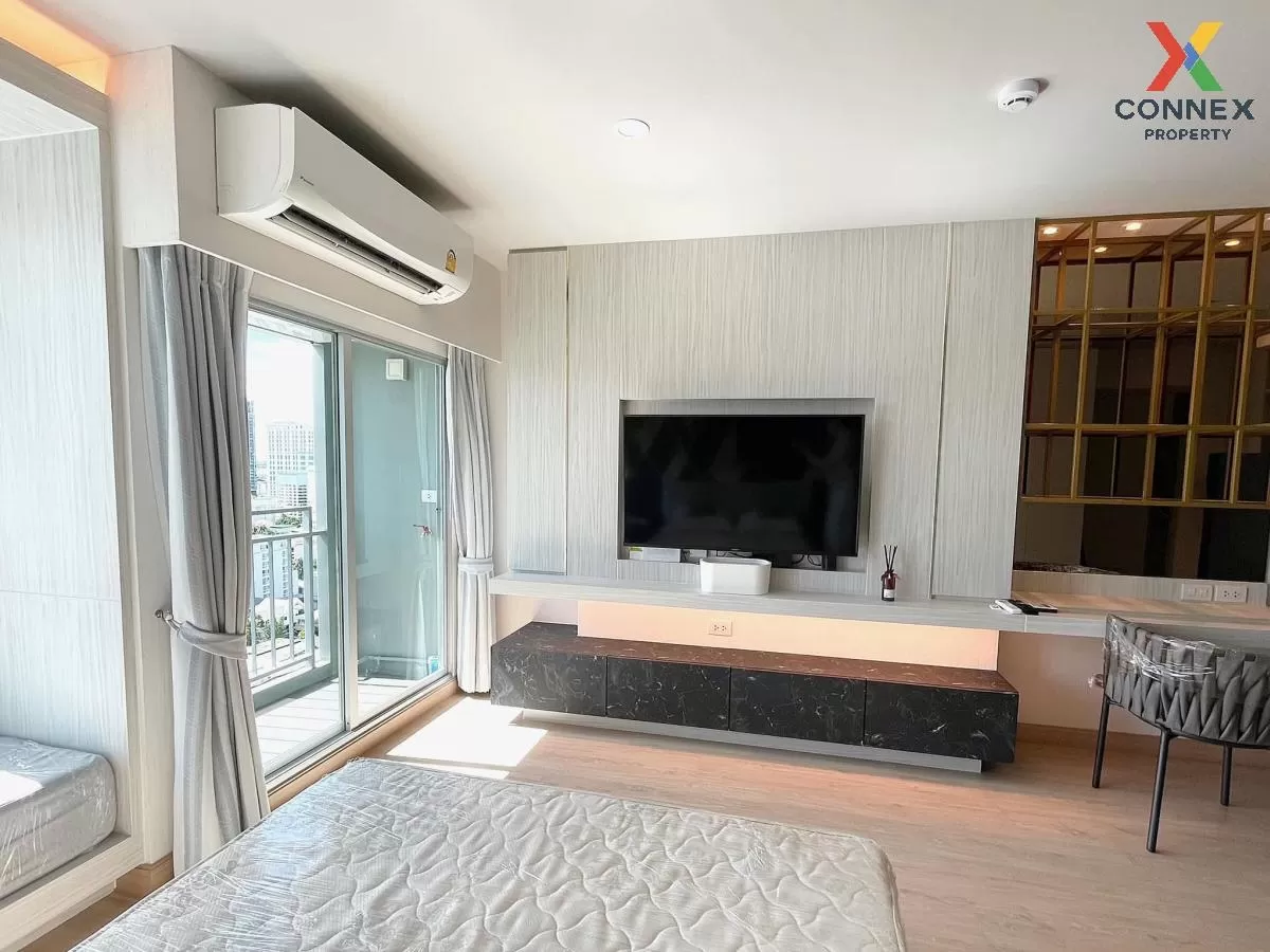 For Sale Condo , Lumpini Selected Sutthisan - Saphankwai , BTS-Sa 3