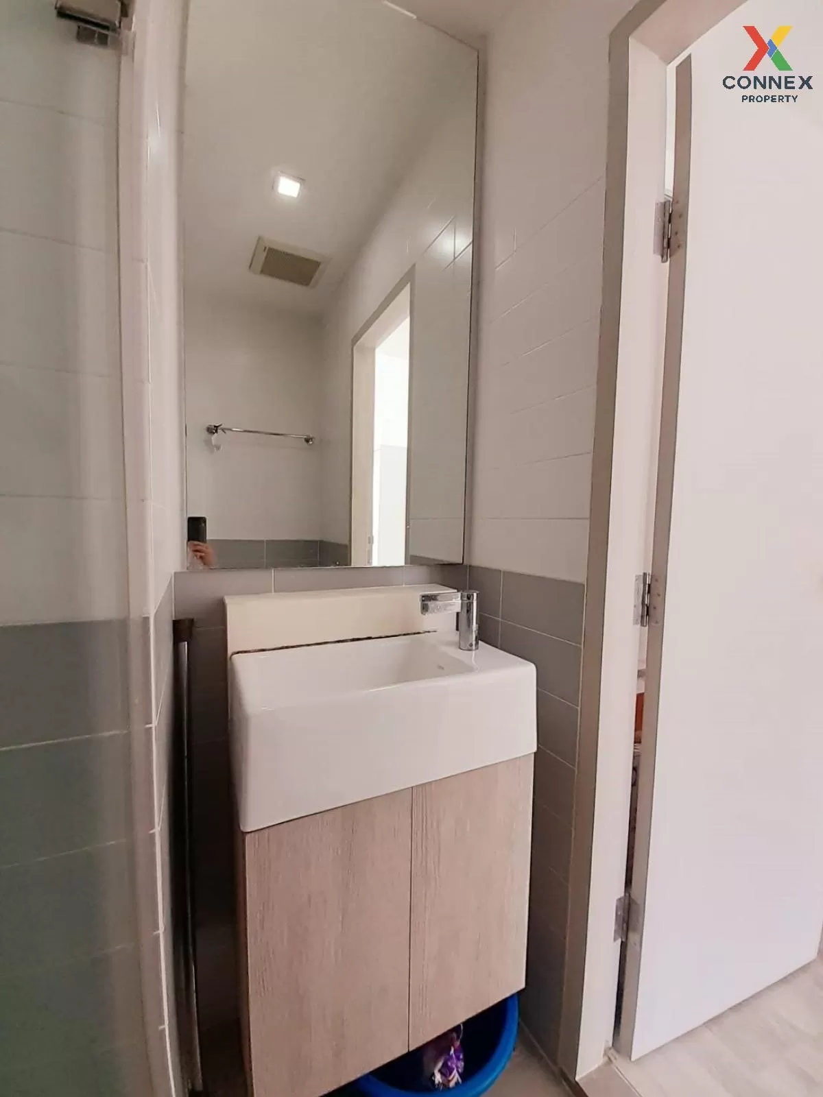 For Rent Condo , Ideo Mobi Sathorn , BTS-Krung Thon Buri , Bang L