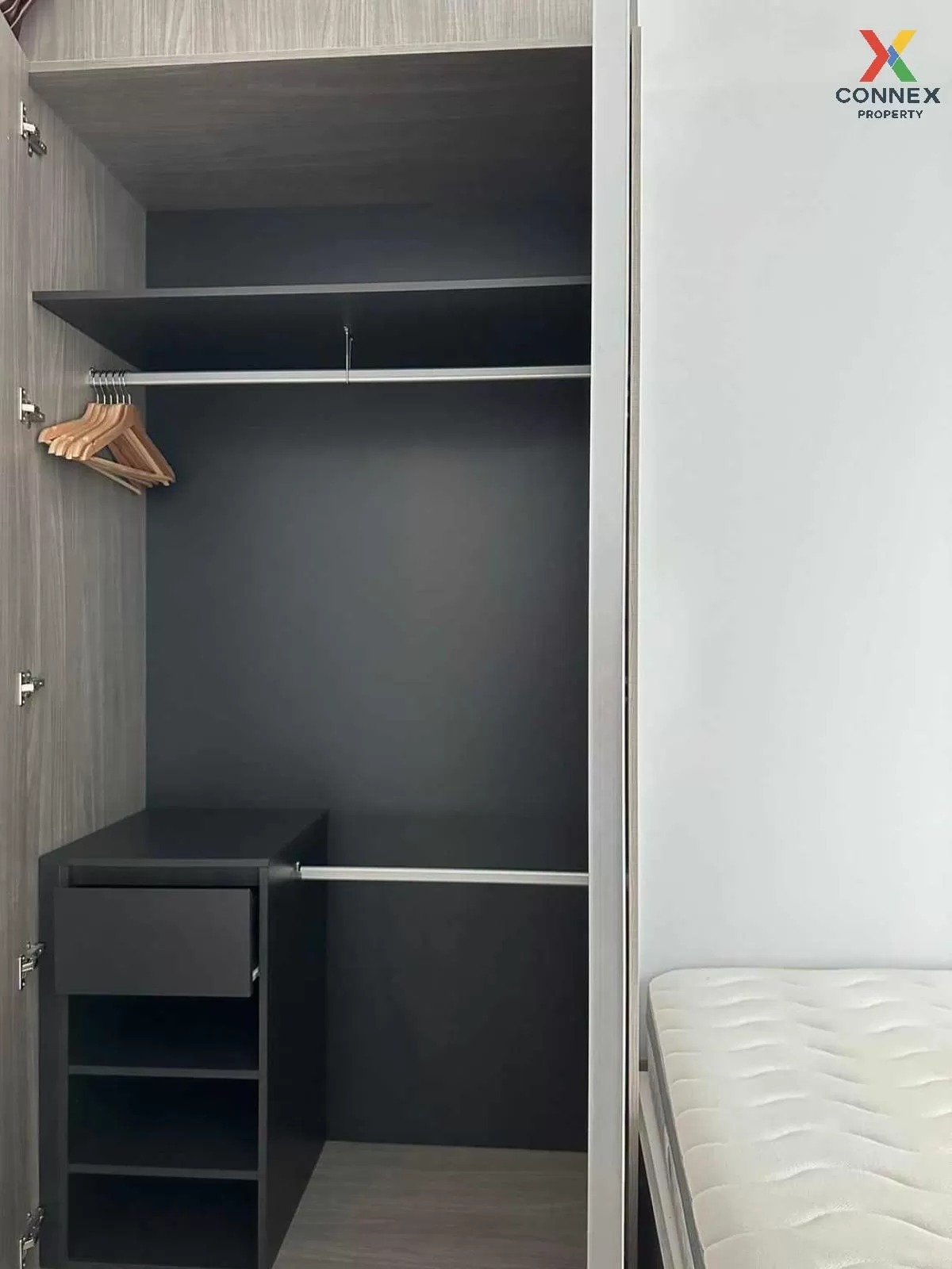 เช่าคอนโด  น็อตติ้ง ฮิลล์ สุขุมวิท 105 BTS-แบริ่ง บางนา เขต บางนา