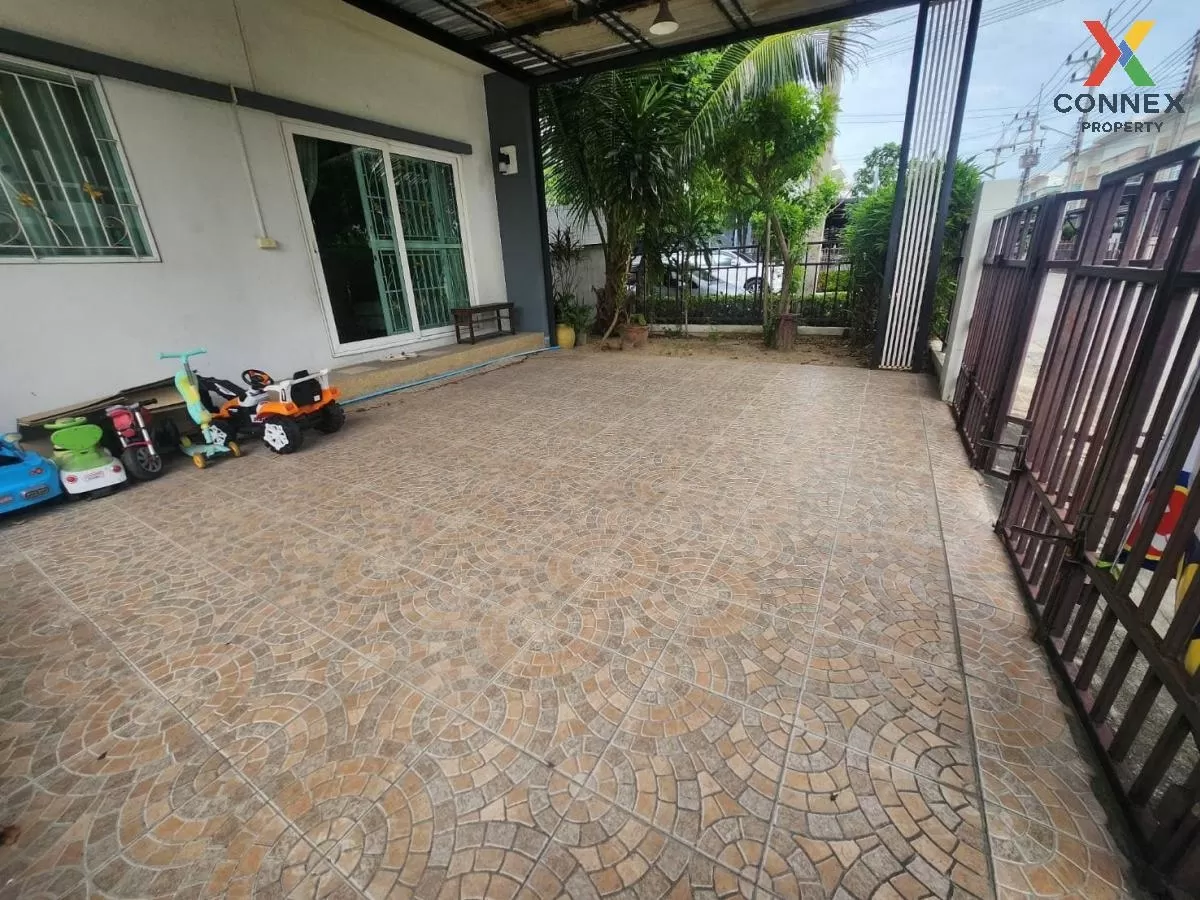 For Sale Townhouse/Townhome  , Novo Ville Wongwaen-Lumlukka-Klong 2