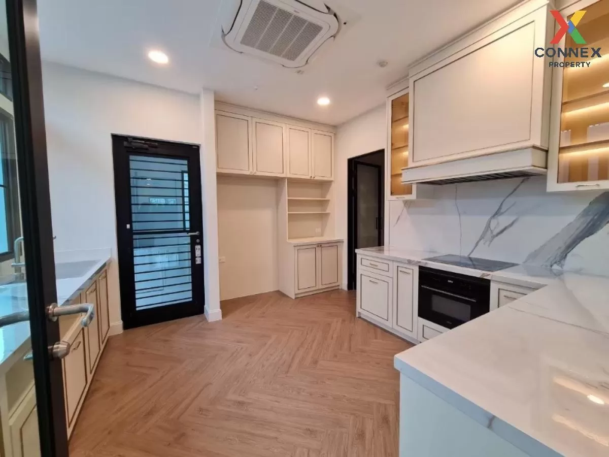 For Rent House , Nantawan Rama 9-New Krungthepkreetha , Saphan Su 3