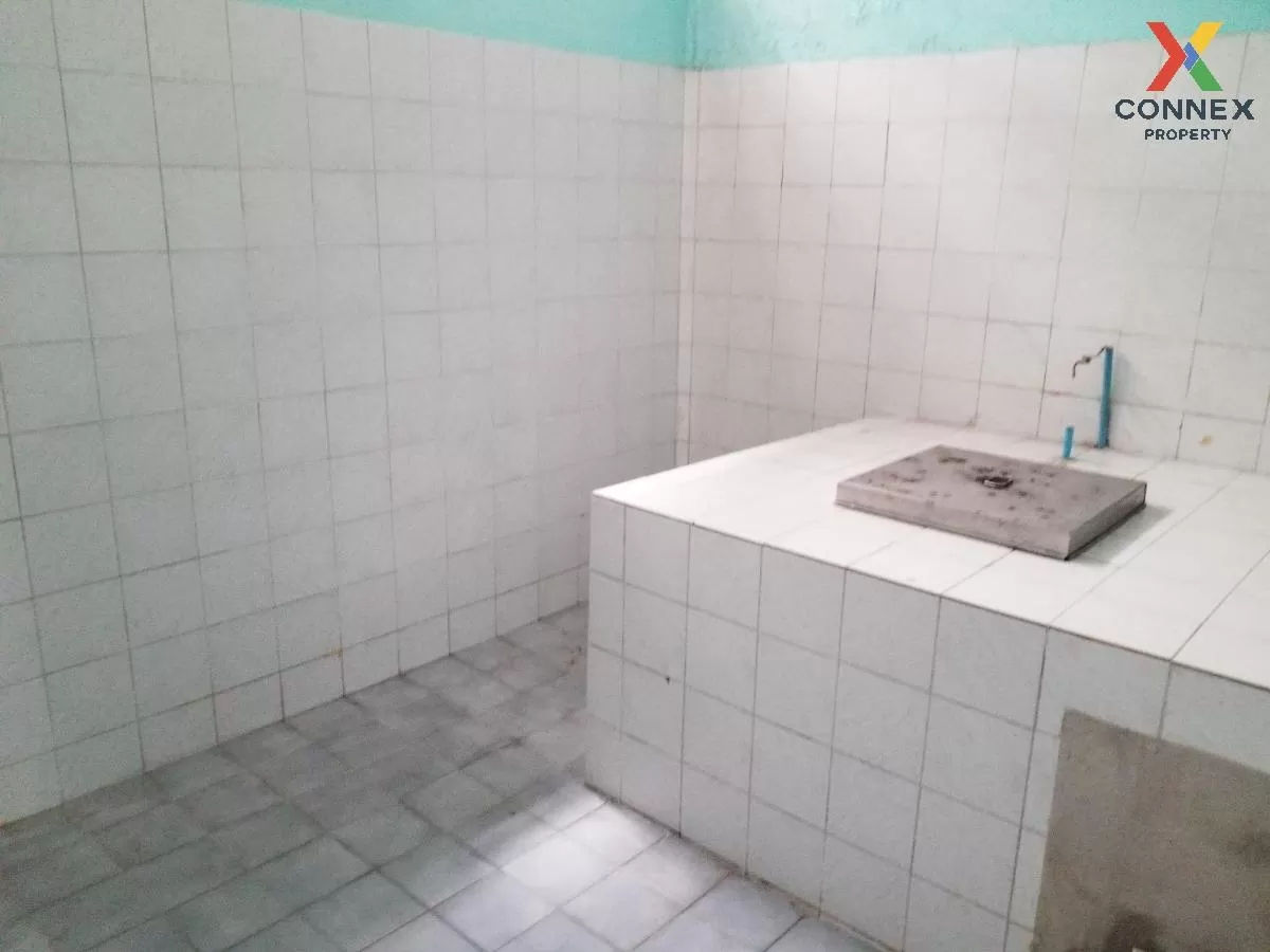 For Sale Commercial building, 3 storey, Soi Ban Suan - Phraya Saj For Sale Commercial building, 3 storey, Soi Ban Suan - Phraya Saj 3