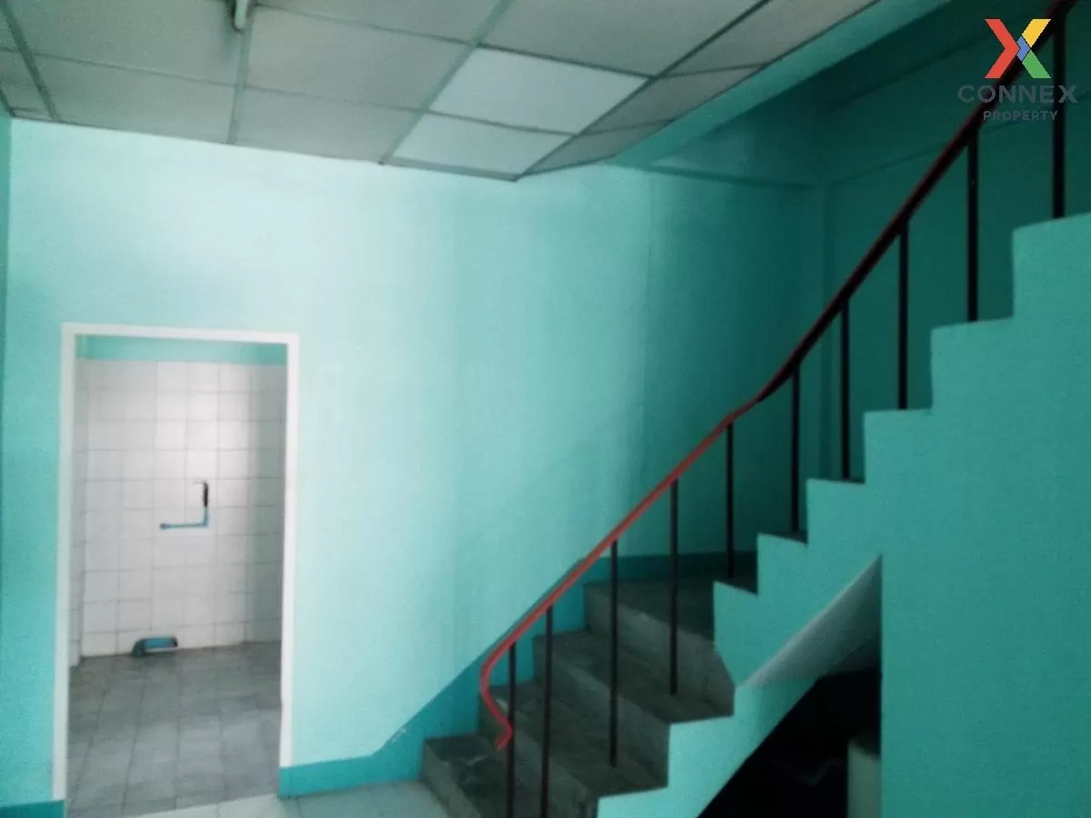 For Sale Commercial building, 3 storey, Soi Ban Suan - Phraya Saj For Sale Commercial building, 3 storey, Soi Ban Suan - Phraya Saj