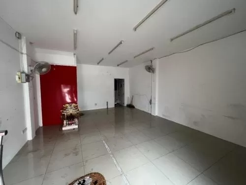 For Sale Commercial building, 3 storey, Soi Mit Samphan , Samet , Mueang Chon Buri , Chon Buri , CX-85223 For Sale Commercial building, 3 storey, Soi Mit Samphan , Samet , Mueang Chon Buri , Chon Buri , CX-85223
