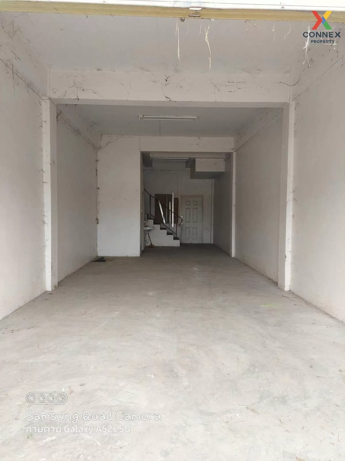 For Sale Commercial building, 3 storey, Suan Son Nakhon , Nong Ch 1