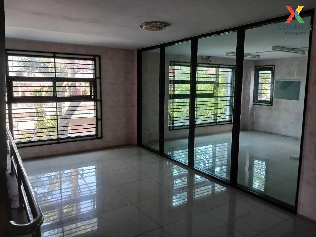 ขายอาคารพาณิชย์ 5ชั้น บาย เซ็นเตอร์ บางพระ ศรีราชา ชลบุรี CX-8523