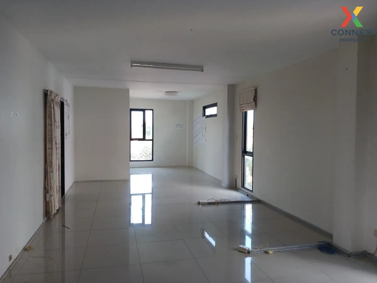 ขายอาคารพาณิชย์ 5ชั้น บาย เซ็นเตอร์ บางพระ ศรีราชา ชลบุรี CX-8523