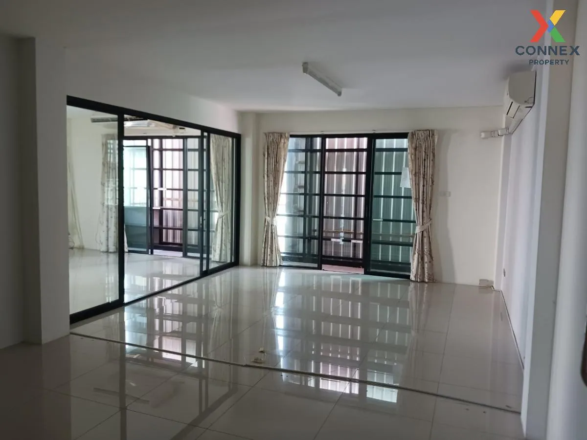 ขายอาคารพาณิชย์ 5ชั้น บาย เซ็นเตอร์ บางพระ ศรีราชา ชลบุรี CX-8523