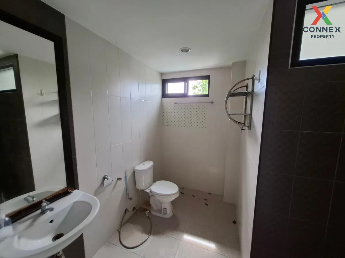 ขายอาคารพาณิชย์ 5ชั้น บาย เซ็นเตอร์ บางพระ ศรีราชา ชลบุรี CX-8523