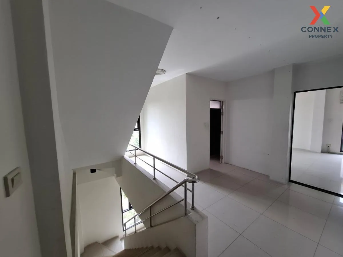 ขายอาคารพาณิชย์ 5ชั้น บาย เซ็นเตอร์ บางพระ ศรีราชา ชลบุรี CX-8523