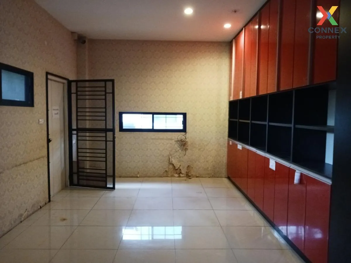 ขายอาคารพาณิชย์ 5ชั้น บาย เซ็นเตอร์ บางพระ ศรีราชา ชลบุรี CX-8523