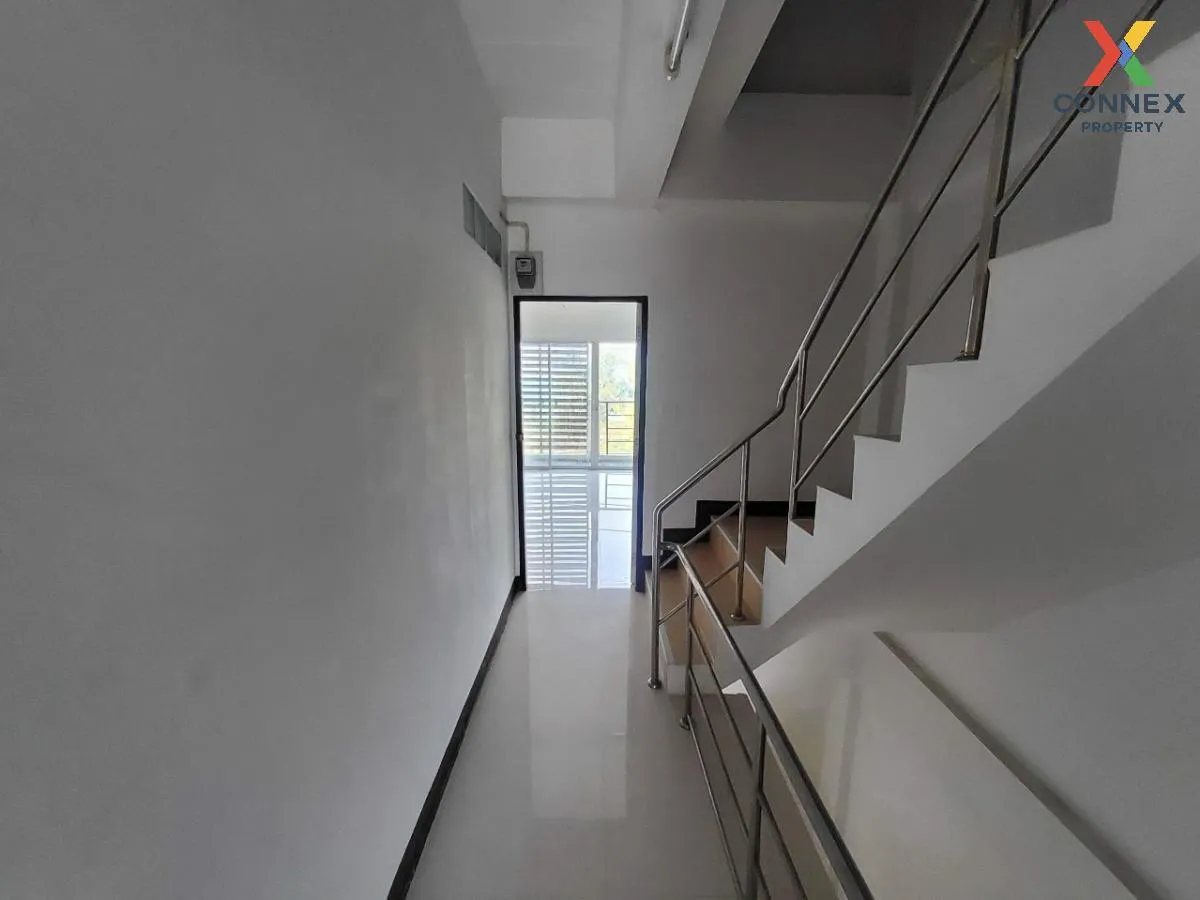 For Sale Commercial building, 4 storey, Pornthep Garden Ville Ban For Sale Commercial building, 4 storey, Pornthep Garden Ville Ban