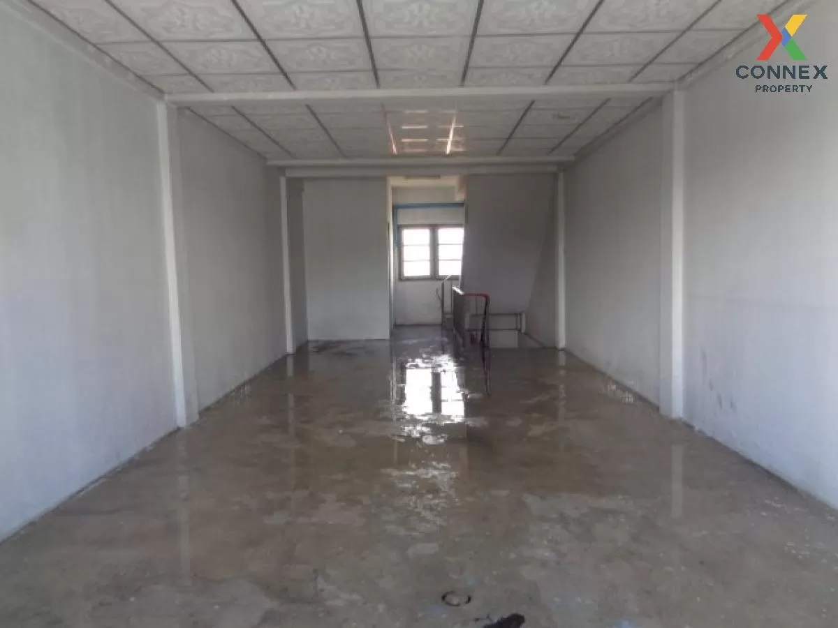For Sale Commercial building, 3 storey, Samet-Ang Sila , Huai Kap For Sale Commercial building, 3 storey, Samet-Ang Sila , Huai Kap 1
