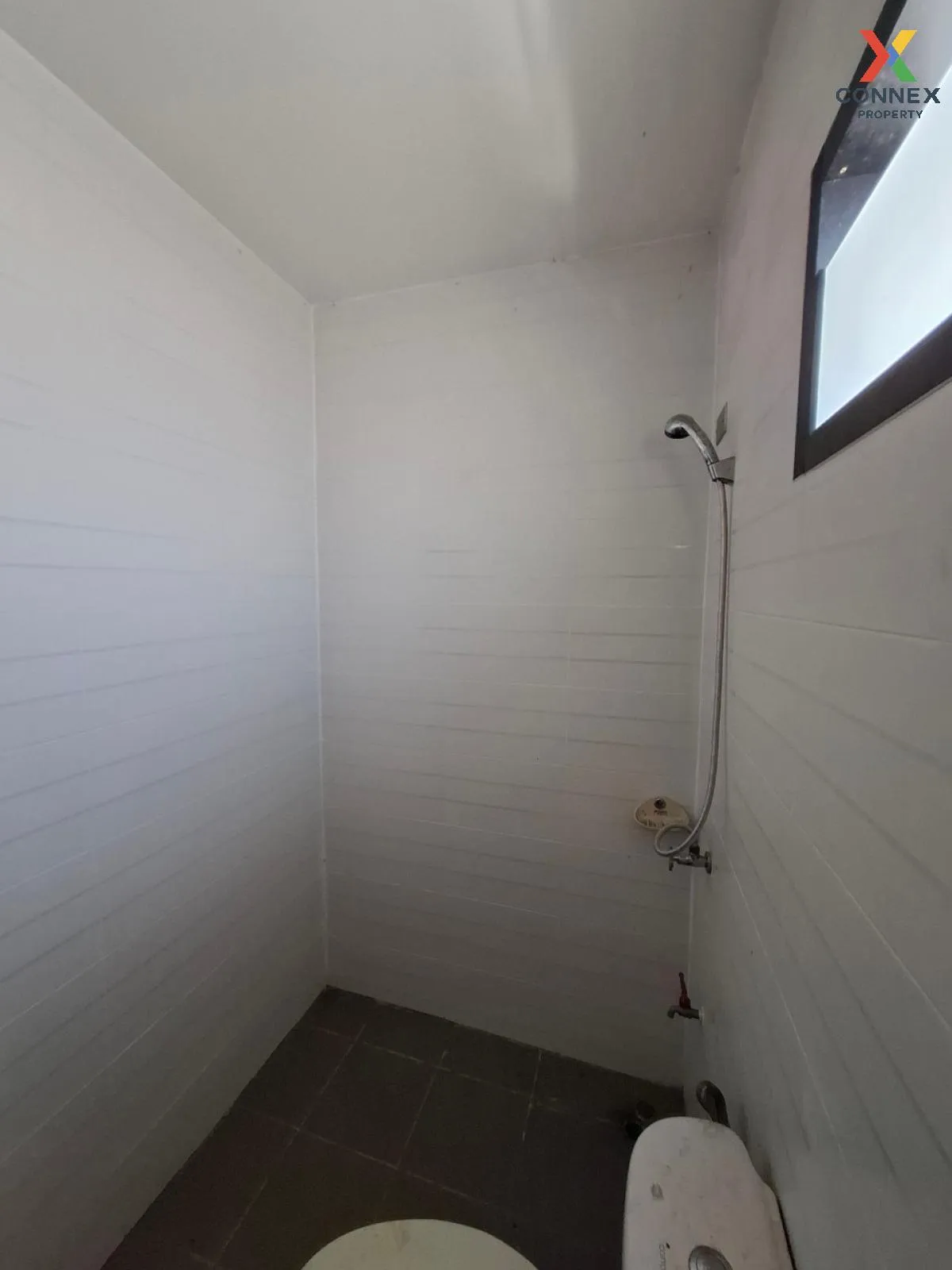 ขายอาคารพาณิชย์ 3ชั้น นาเกลือ - เขาไม้แก้ว ตะเคียนเตี้ย บางละมุง 