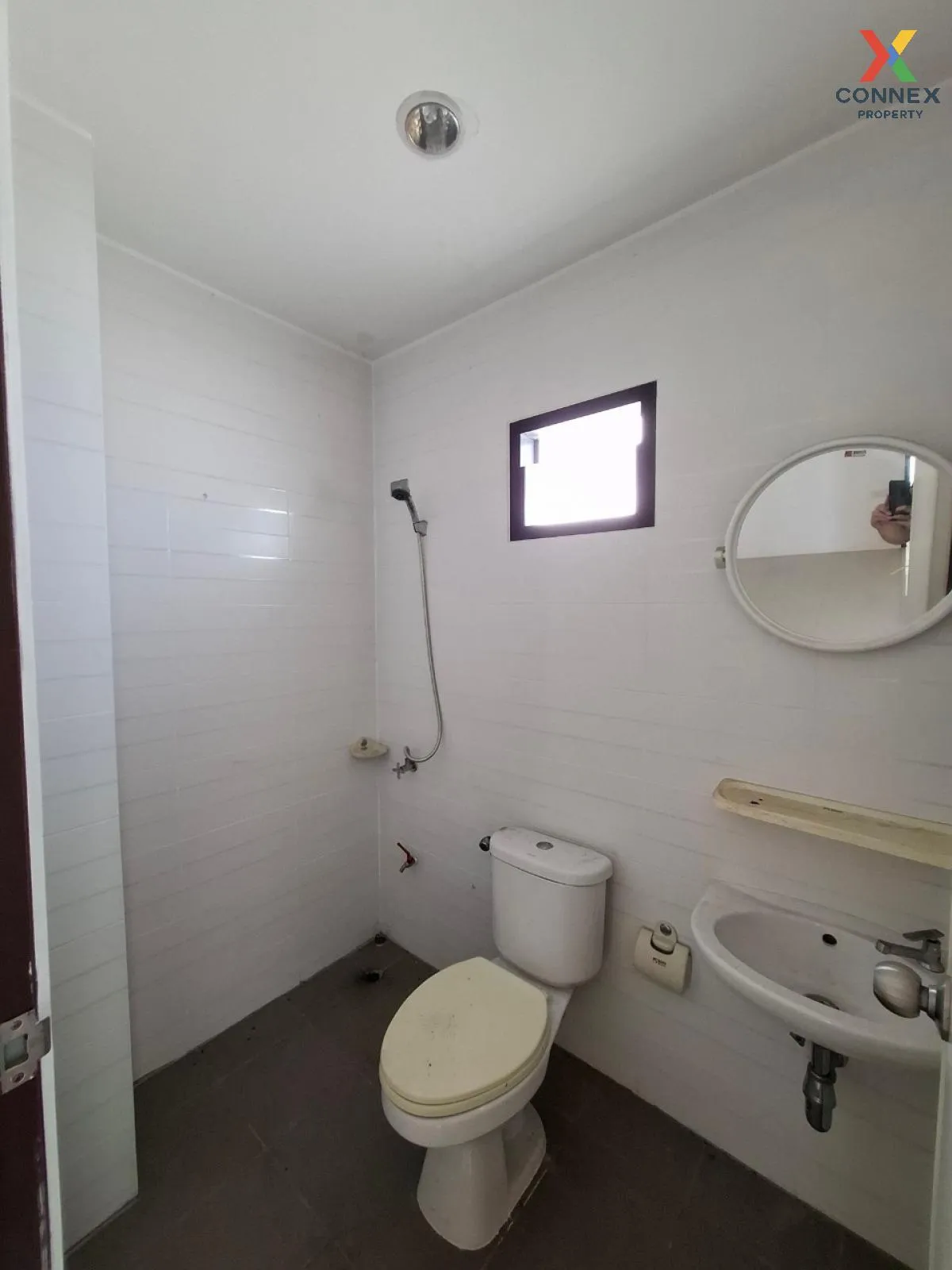 ขายอาคารพาณิชย์ 3ชั้น นาเกลือ - เขาไม้แก้ว ตะเคียนเตี้ย บางละมุง 