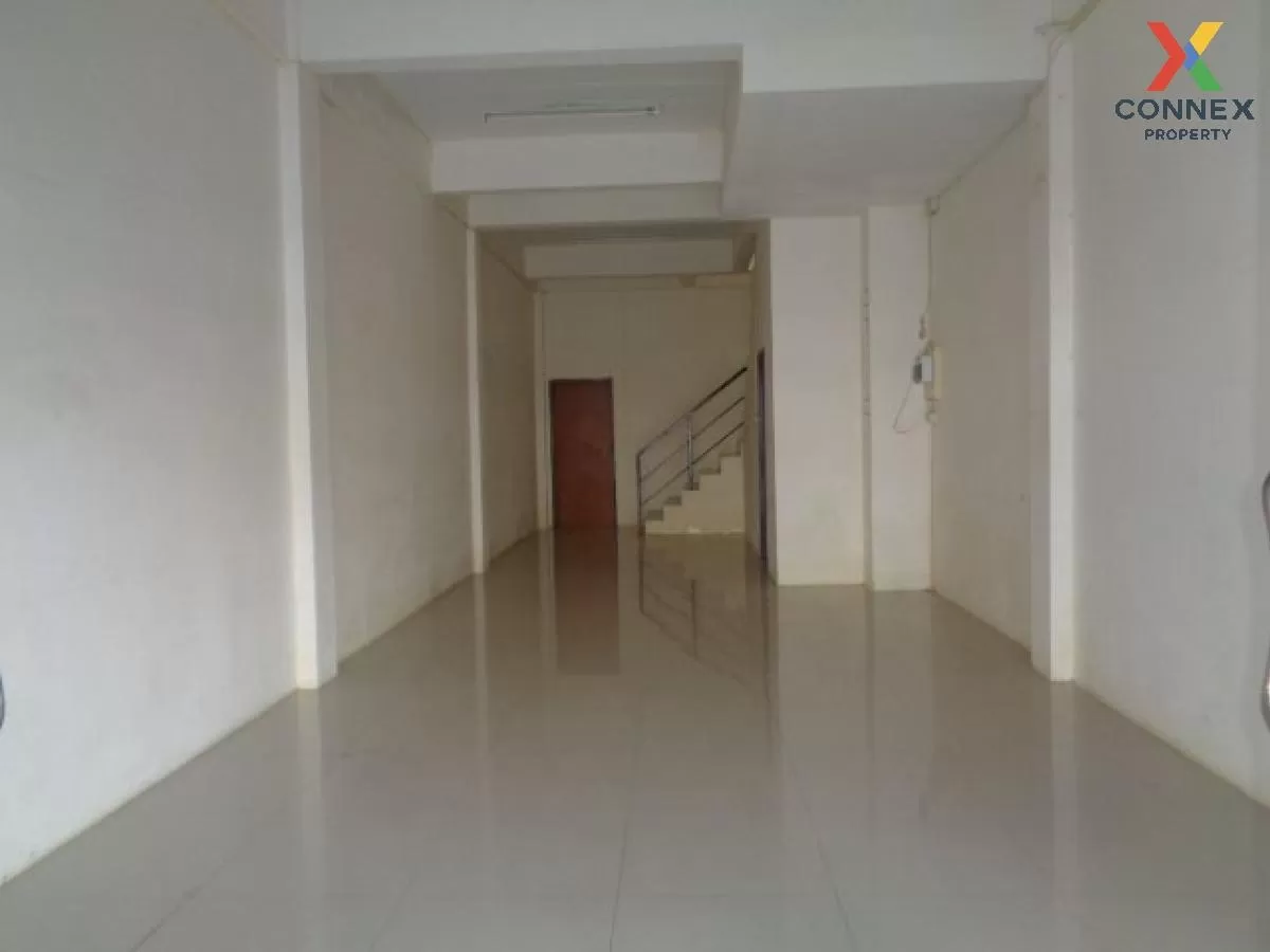 For Sale Commercial building, 3 storey, Kasira , Mueang , Mueang  For Sale Commercial building, 3 storey, Kasira , Mueang , Mueang  1
