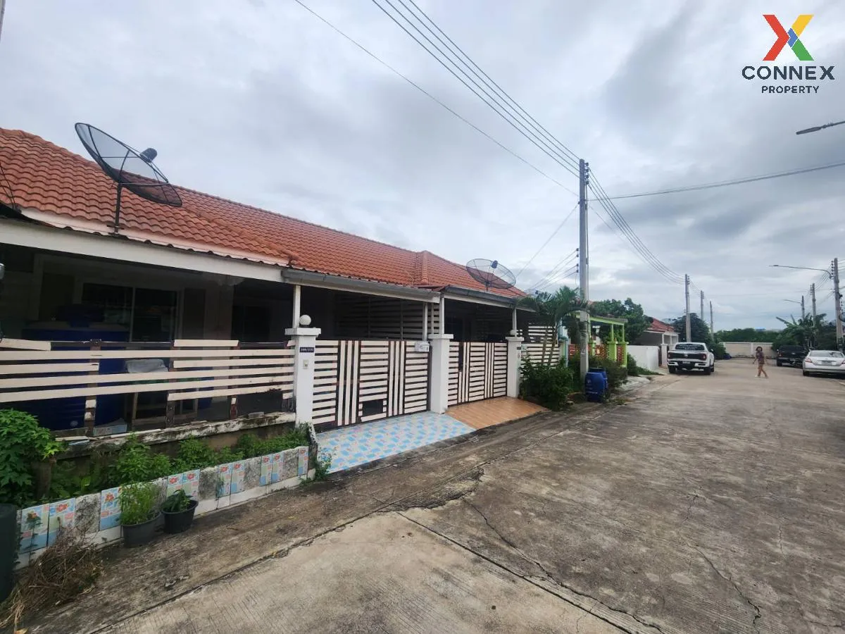 ขายทาวน์เฮ้าส์/ทาวน์โฮม  ทรัพย์รุ่งเรือง ซิตี้ 2 บ้านเก่า พานทอง  2