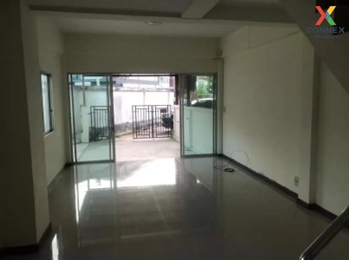 ขายทาวน์เฮ้าส์/ทาวน์โฮม  เดอะ เน็กซ์ ทาวน์โฮม ศรีราชา บึง ศรีราชา 2