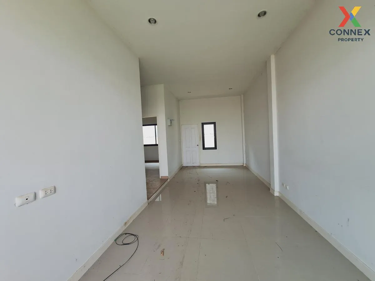 ขายทาวน์เฮ้าส์/ทาวน์โฮม  เดอะ เซ็นทรัล ทาวน์ บึง - ศรีราชา หนองขา