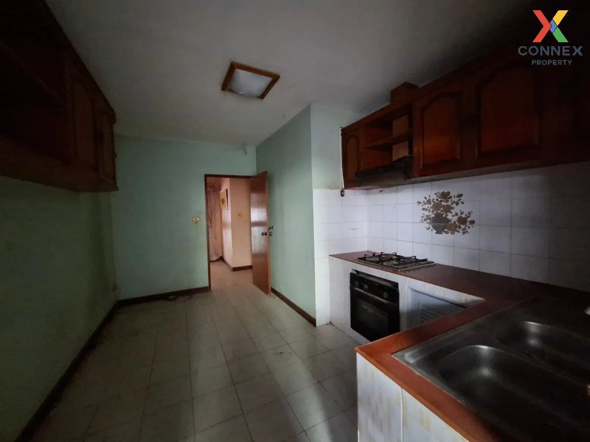 For Sale Single Houe Soi Map Yai Lia , Nong Prue , Bang Lamung , 