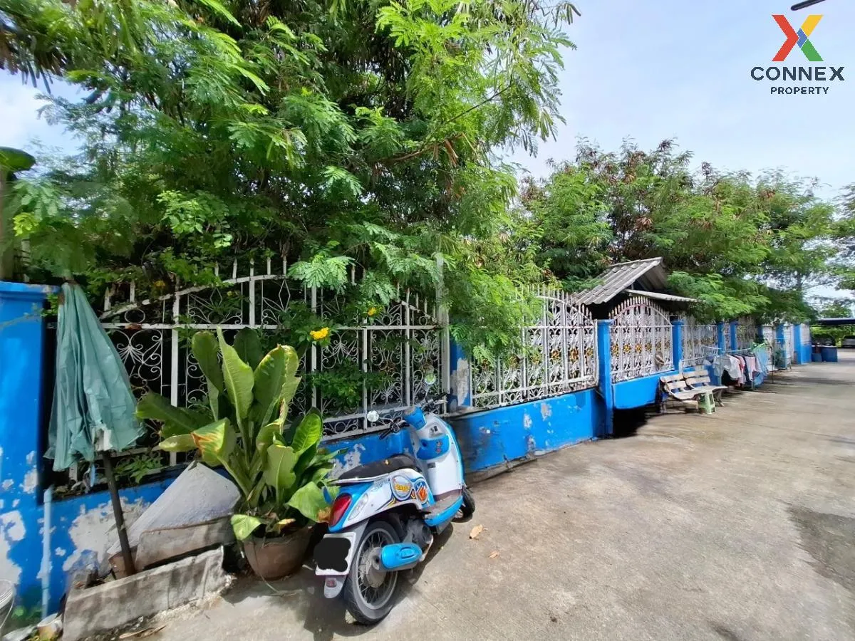 For Sale Single Houe Soi Map Yai Lia , Nong Prue , Bang Lamung ,  3