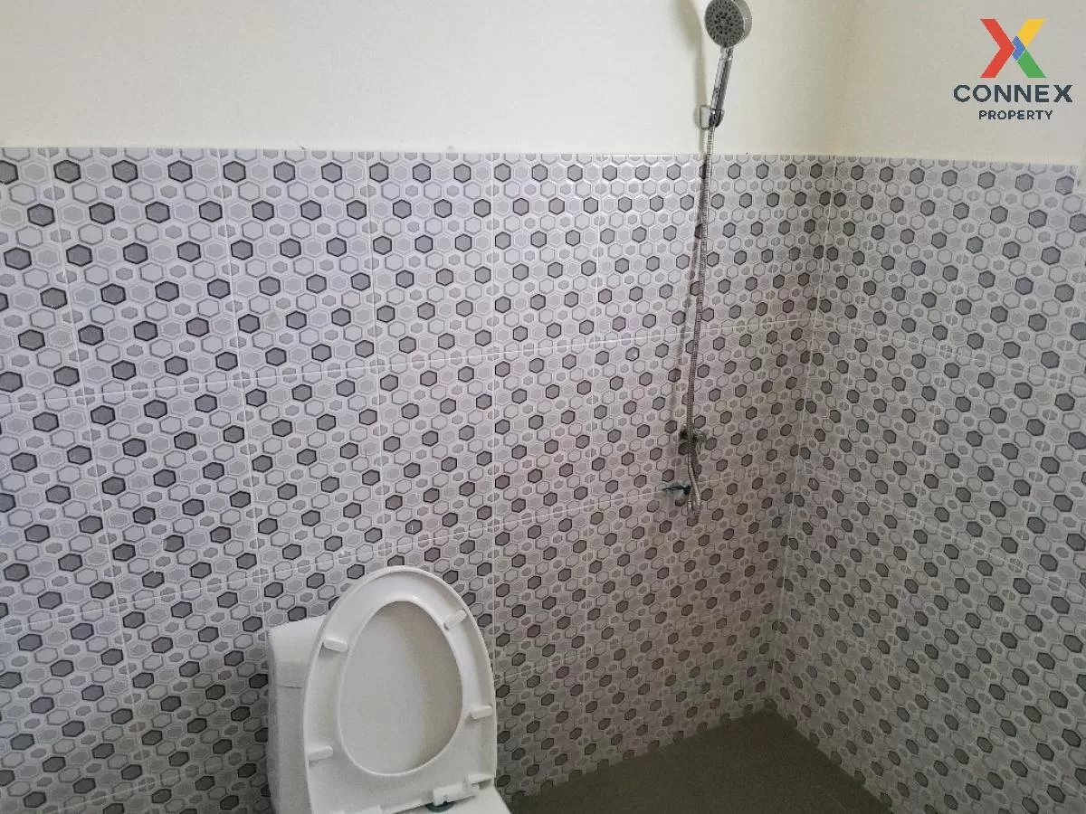 For Sale Single House, Sukhumvit Road, Sattahip - Chonburi , Satt