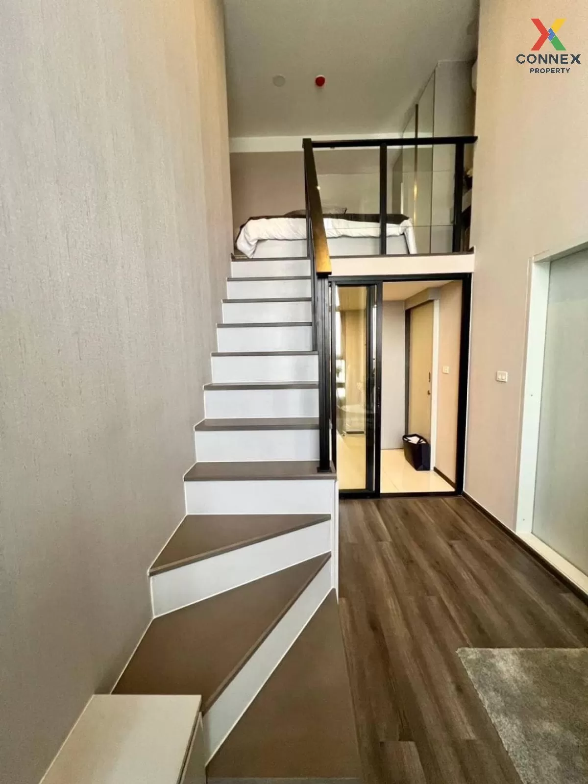 เช่าคอนโด  ไนท์บริดจ์ สเปซ รัชโยธิน ดูเพล็กซ์ BTS-พหลโยธิน 24 จตุ 3