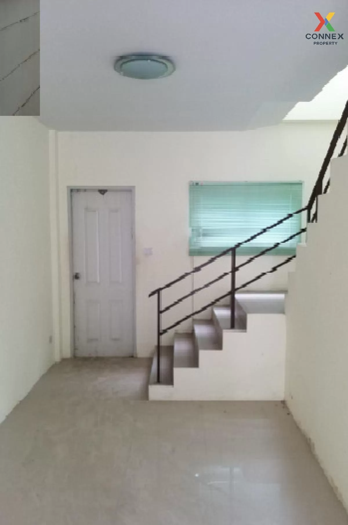 For Sale Townhouse/Townhome  , Ban Suan Thong Modern Home , Bueng 1