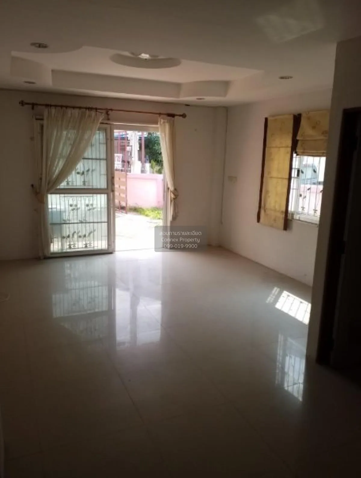 ขายทาวน์เฮ้าส์/ทาวน์โฮม  บ้านวราสิริ 1 หนองขาม ศรีราชา ชลบุรี CX- 1