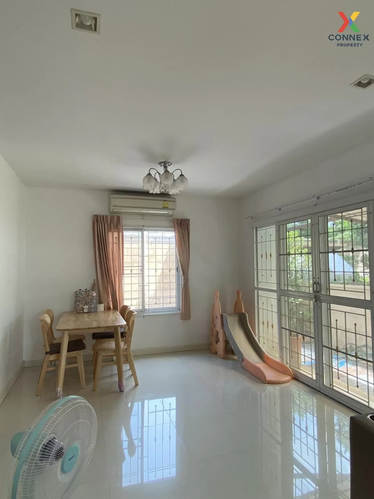 ขายบ้าน  พฤกษาวิลเลจ ซีนเนอรี่ รัตนาธิเบศร์ – บางใหญ่ เสาธงหิน บา 4