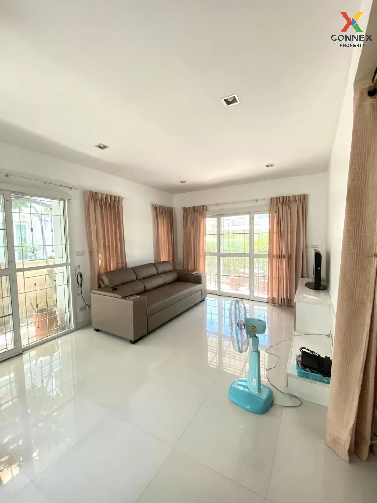 ขายบ้าน  พฤกษาวิลเลจ ซีนเนอรี่ รัตนาธิเบศร์ – บางใหญ่ เสาธงหิน บา