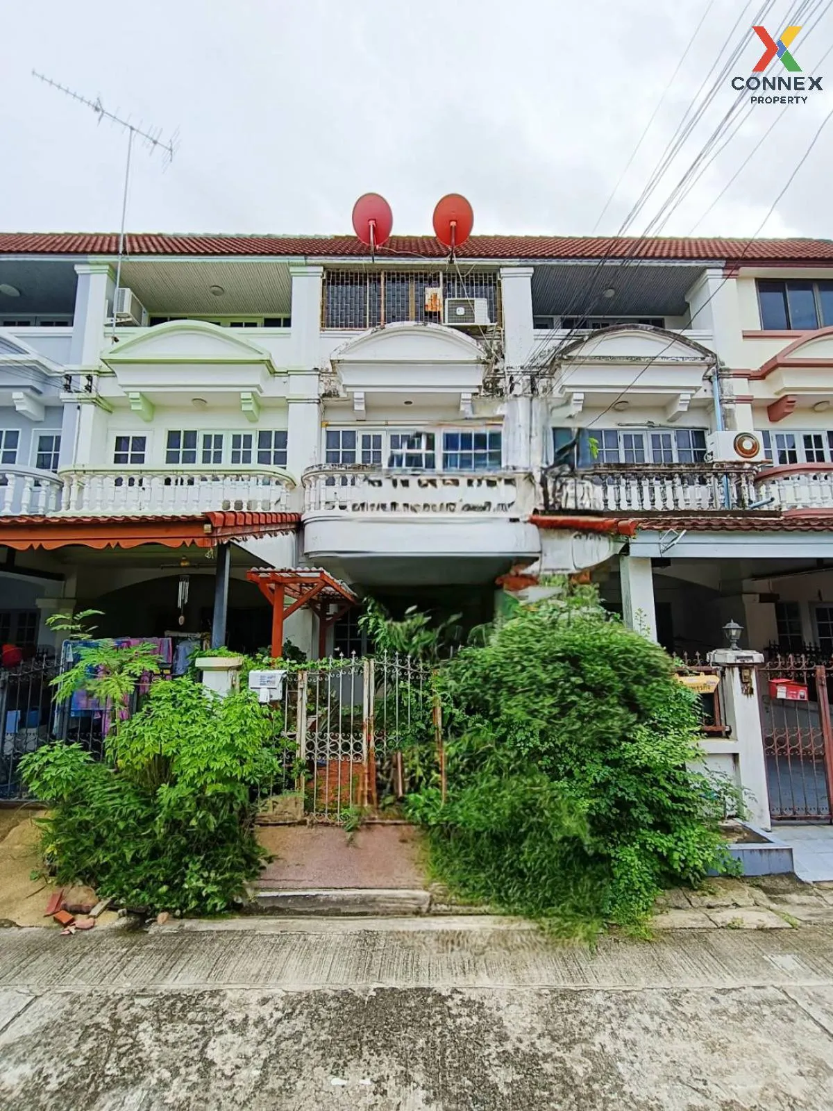 For Sale Townhouse/Townhome  , Bussarakham Rim Nam , Arun Ammarin 1