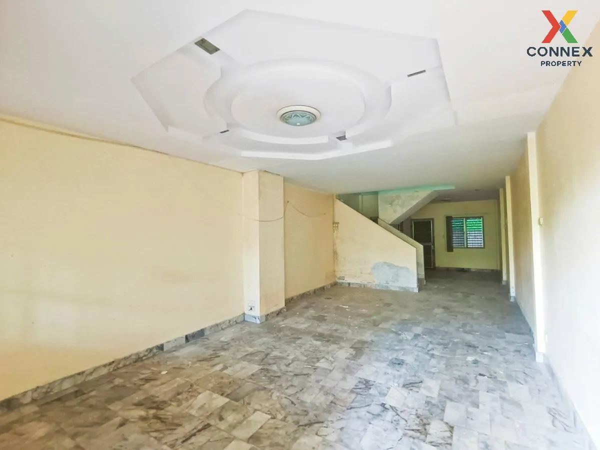 For Sale Townhouse/Townhome  , Bussarakham Rim Nam , Arun Ammarin 3