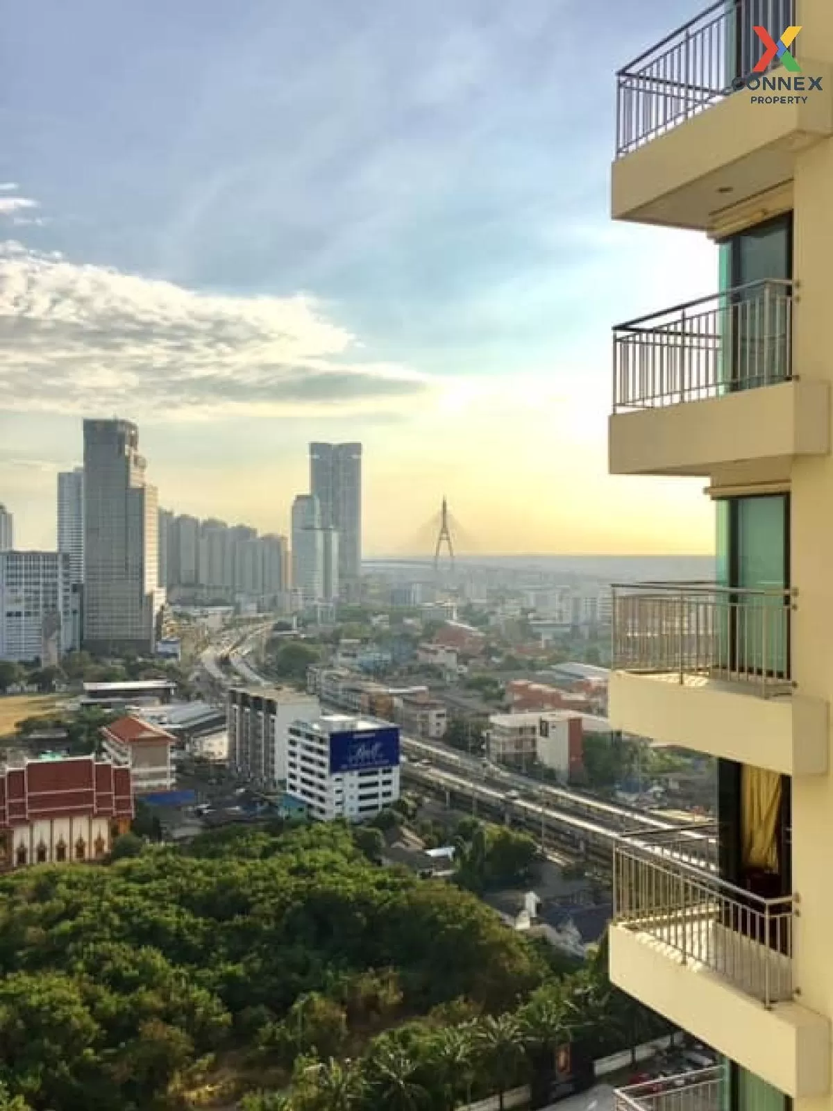 เช่าคอนโด  ลุมพินี เพลส นราธิวาส - เจ้าพระยา ช่องนนทรี เขต ยานนาว