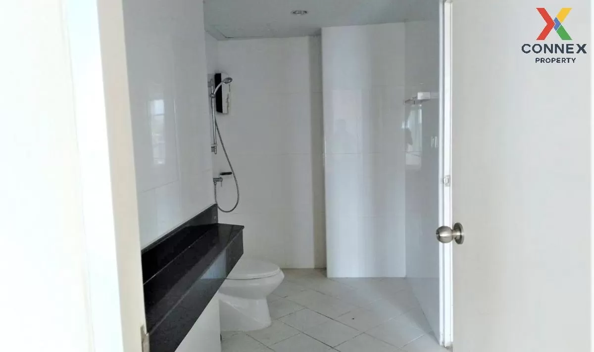 ขายคอนโด  ดิโอเชี่ยนเพิร์ลคอนโด - พัทยา บางละมุง เมืองชลบุรี ชลบุ