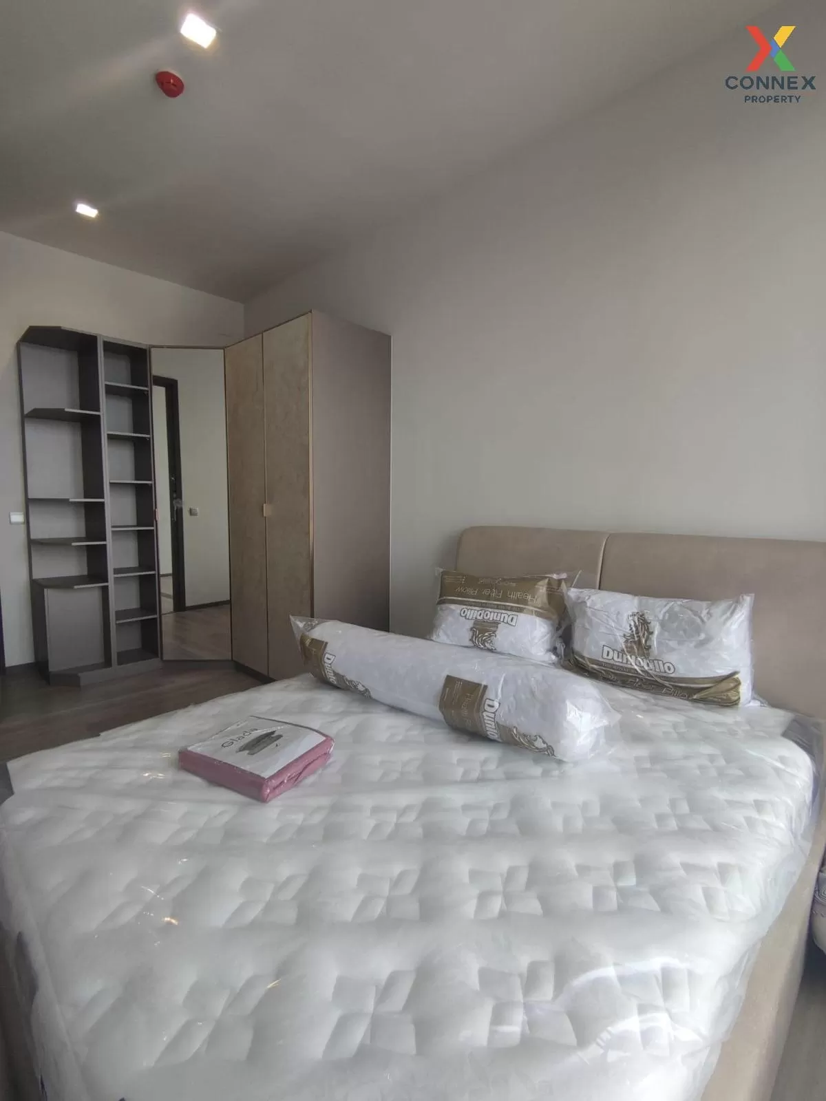 For Rent Condo , RHYTHM Charoenkrung Pavillion , Wat Phraya Krai 