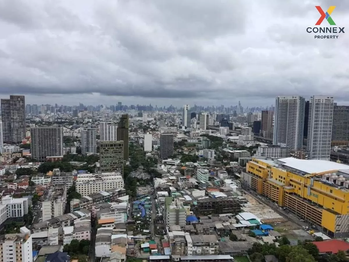 For Rent Condo , Life Ladprao , high floor , BTS-Ha Yaek Lat Phra