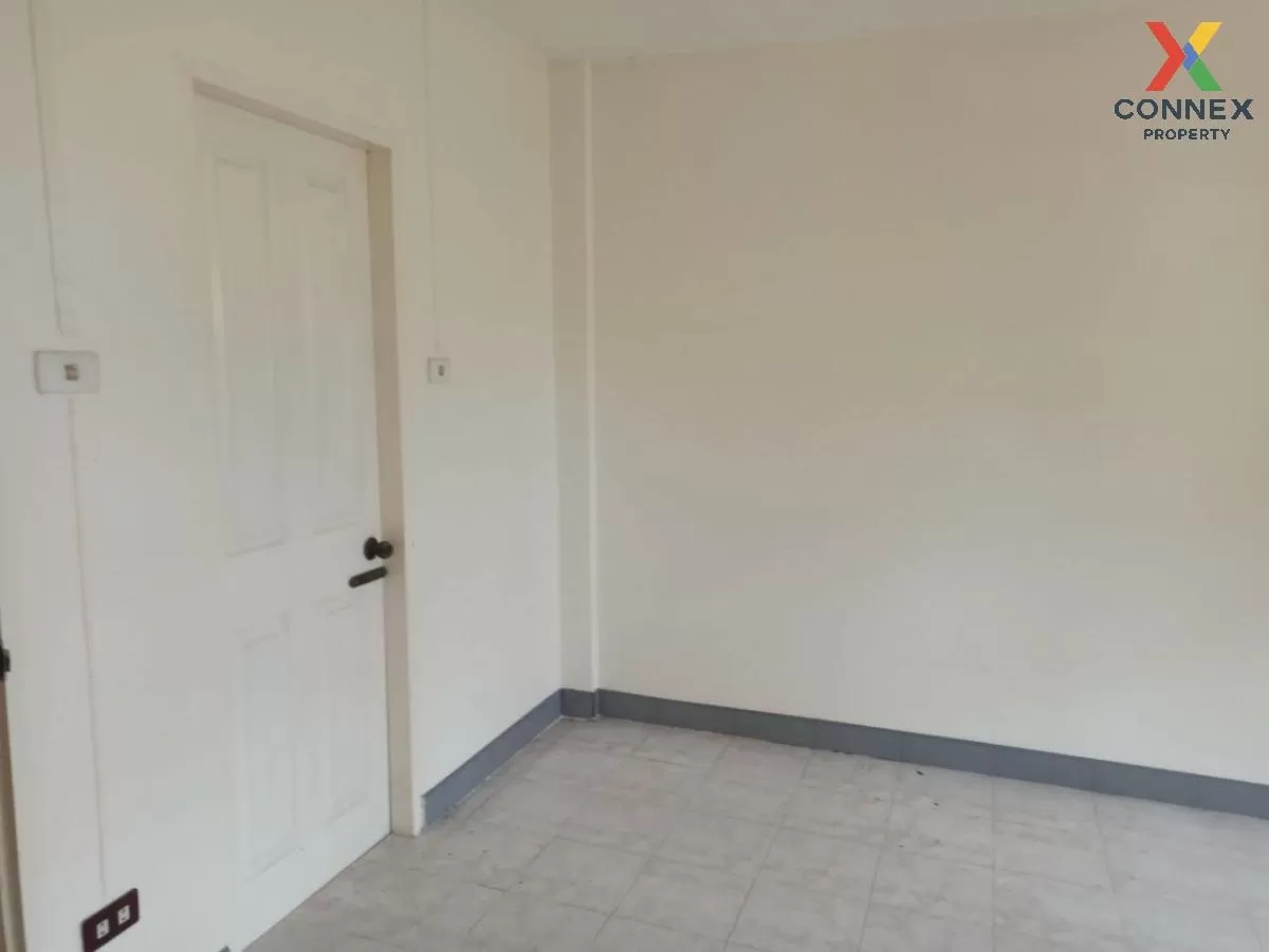 For Sale Townhouse/Townhome  , Nanthana Garden Rangsit , Ban Klan