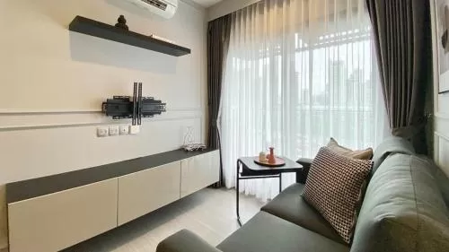 เช่าคอนโด  ไลฟ์ อโศก ไฮป์ พระราม 9 MRT-พระราม 9 มักกะสัน เขต ราชเทวี กรุงเทพ CX-85889