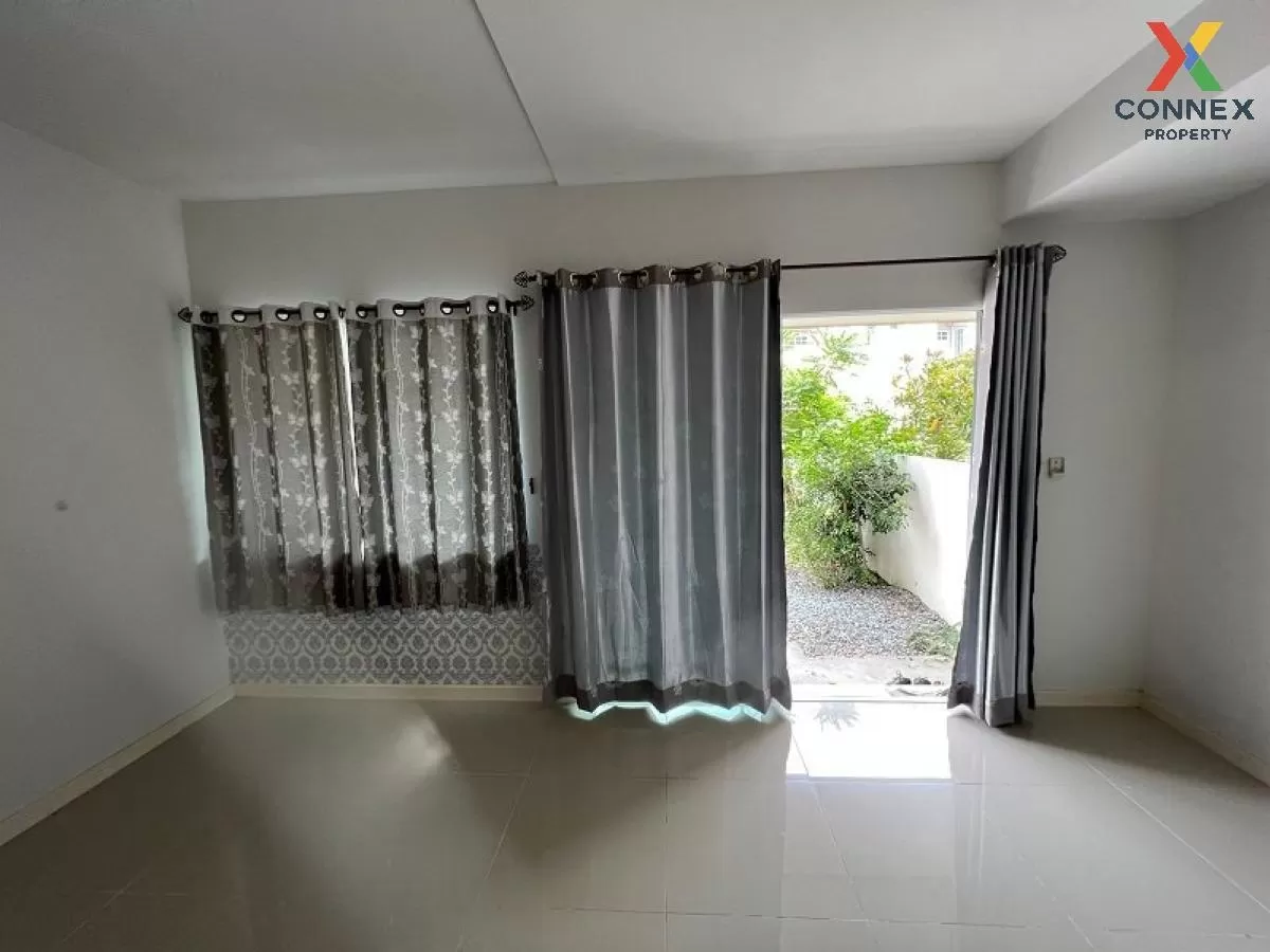 For Sale Townhouse/Townhome  , VILLAGGIO BANGNA , Bang Sao Thong  For Sale Townhouse/Townhome  , VILLAGGIO BANGNA , Bang Sao Thong  1