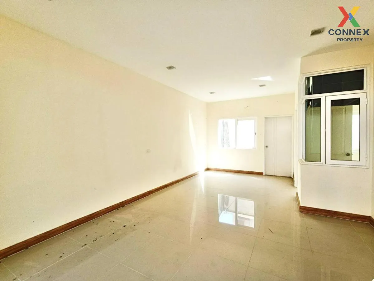 For Sale Townhouse/Townhome  , Golden Town Rama 2 , Phanthai Nora For Sale Townhouse/Townhome  , Golden Town Rama 2 , Phanthai Nora