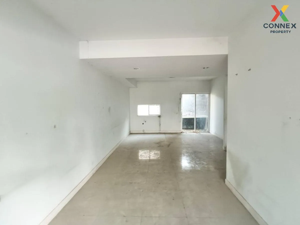 ขายทาวน์เฮ้าส์/ทาวน์โฮม  เดอะ คัลเลอร์ส พรีเมี่ยม รังสิต-ลำลูกกา  3